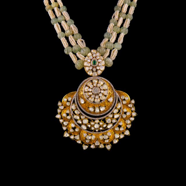 Majestic 18K Gold Bridal Necklace Set with Polki, Emerald Accents & Pearl Beads